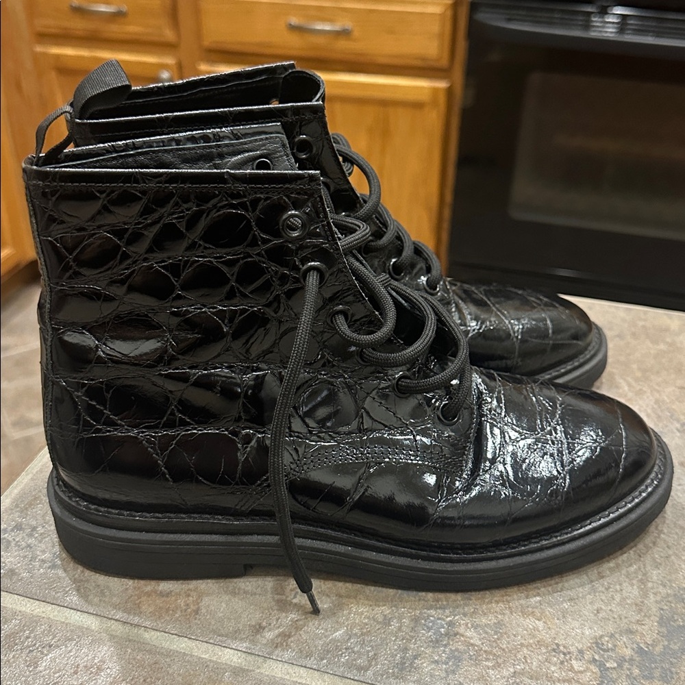 AGL MOREEN LACE-UP COMBAT BOOT PLATFORM TEXTURED LEATHER BLACK Size 41